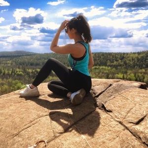 Meet your Posher, Emily